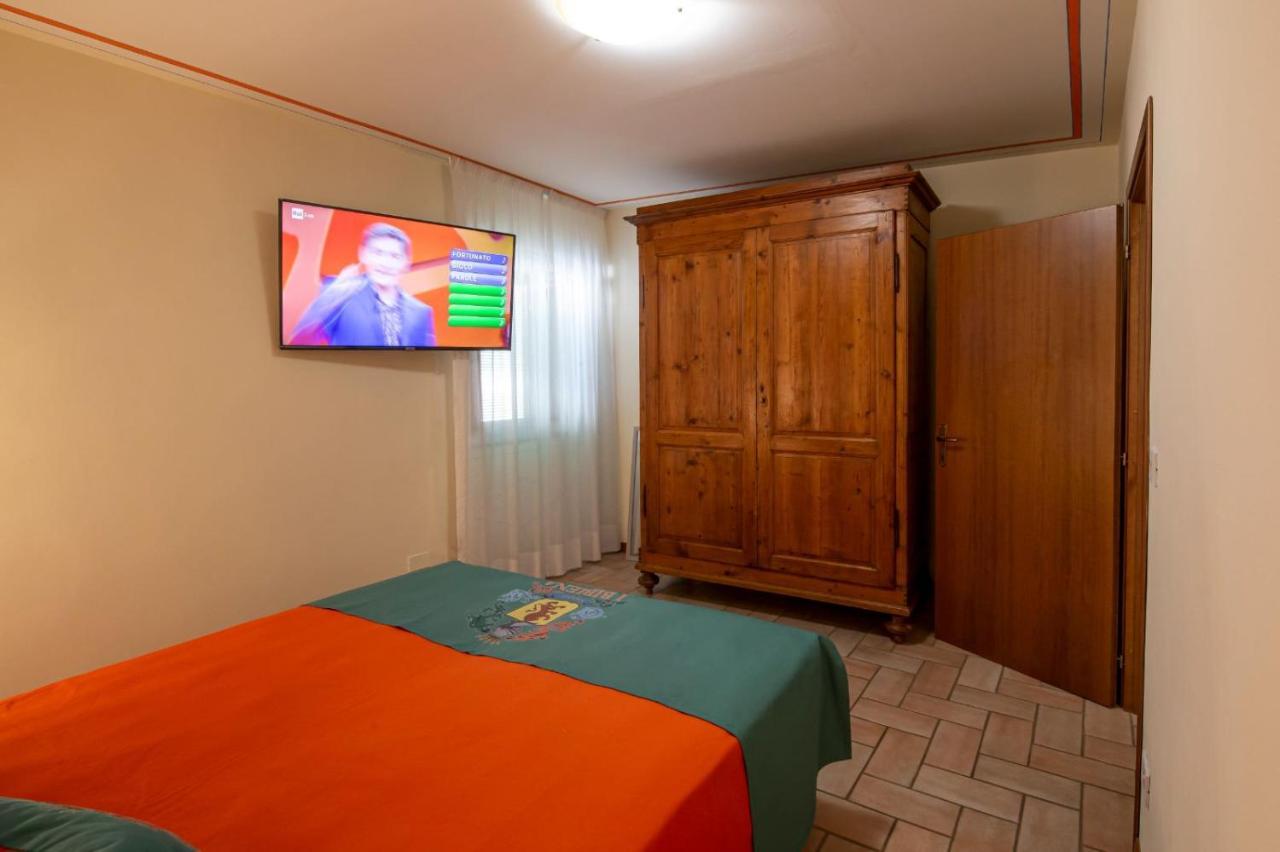 Ibibiena - Casa Natale Bernardo Tanucci Apartment สเตีย ภายนอก รูปภาพ